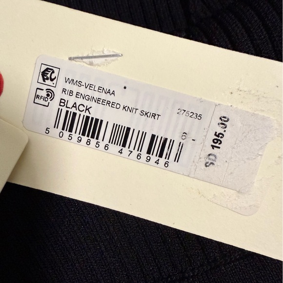 Ted Baker VELENAA RIB‎ ENGINEERED KNIT MIDI SKIRT BLACK Size 14 - Picture 3 of 8